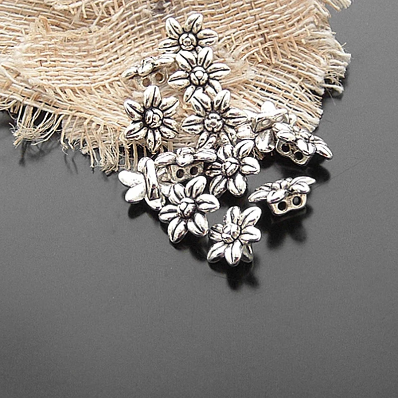(20486)50PCS 14x14MM Antique Silver Zinc Alloy Flower Spacer Beads Bracelet Beads Jewelry Findings Accessories
(20486)50PCS 14x14MM Antique Silver Zinc Alloy Flower Spacer Beads Bracelet Beads Jewelry Findings Accessories