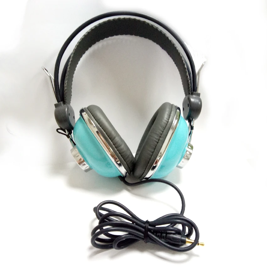 Stock Spot Wired Headphone Blue Headset Housing 3.5mm Plug earphone Suitable for Mobile Computer
Stock Spot Wired Headphone Blue Headset Housing 3.5mm Plug earphone Suitable for Mobile Computer