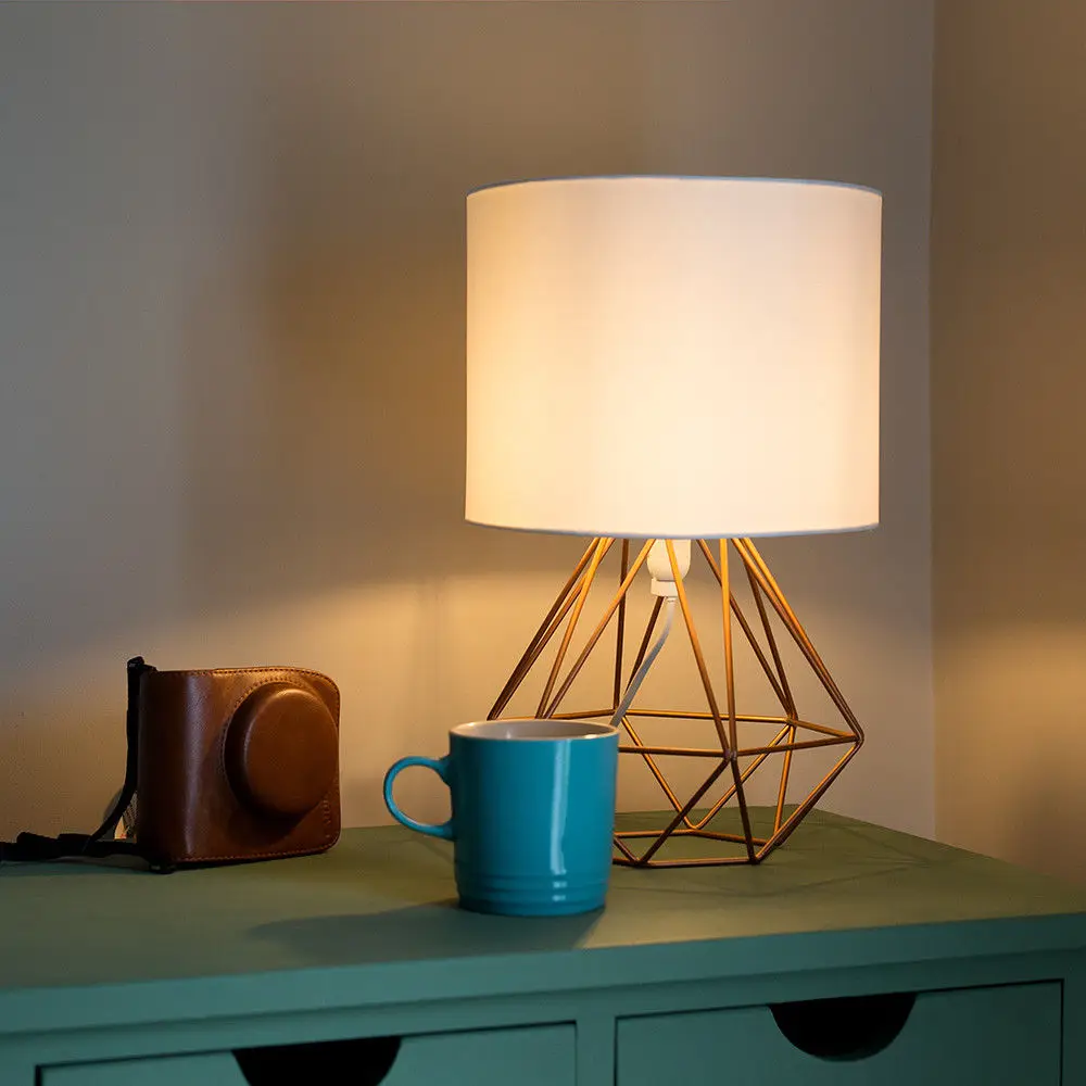 Modern retro polyhedron Table Lamps living room bedroom desk bedside EU plug switch line E27 tafel lamp
Modern retro polyhedron Table Lamps living room bedroom desk bedside EU plug switch line E27 tafel lamp