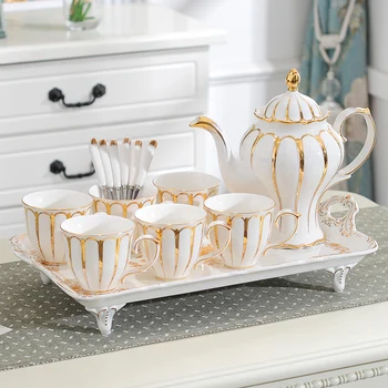 European coffee cups set teapot tray luxury tea cup set Bone China porcelain sugar pot Teatime Afternoon Wedding Gift home decor
European coffee cups set teapot tray luxury tea cup set Bone China porcelain sugar pot Teatime Afternoon Wedding Gift home decor
