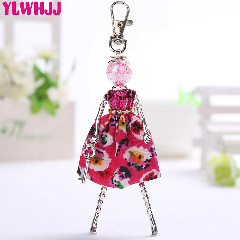 YLWHJJ brand new women cute rhinestones bag red doll keychain car girl key chains pendant metal baby fashion jewelry wholesale
YLWHJJ brand new women cute rhinestones bag red doll keychain car girl key chains pendant metal baby fashion jewelry wholesale