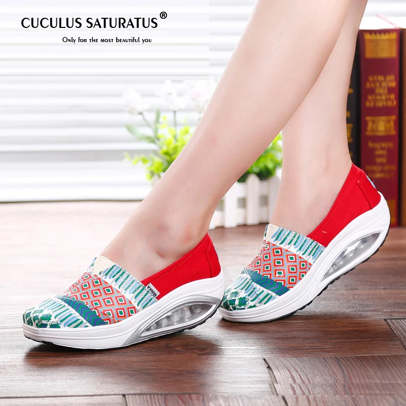 Cuculus Summer Totem Print women flats platform shoes women breathable mesh casual shoes ladies platform thick heel sole shoes
Cuculus Summer Totem Print women flats platform shoes women breathable mesh casual shoes ladies platform thick heel sole shoes