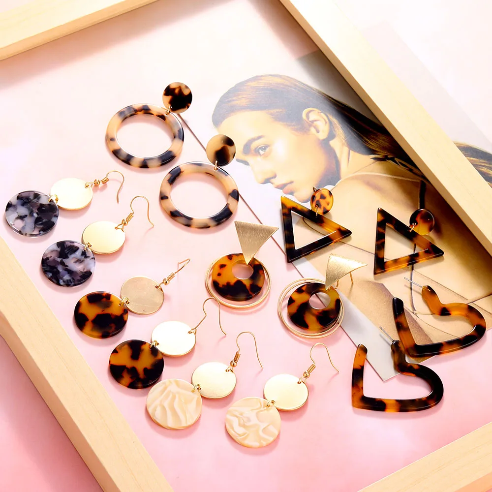 IPARAM Vintage Acrylic Geometric Leopard Earrings Fashion Heart Triangle Round Geometric Earrings Glamour Jewelry Party Gifts
IPARAM Vintage Acrylic Geometric Leopard Earrings Fashion Heart Triangle Round Geometric Earrings Glamour Jewelry Party Gifts