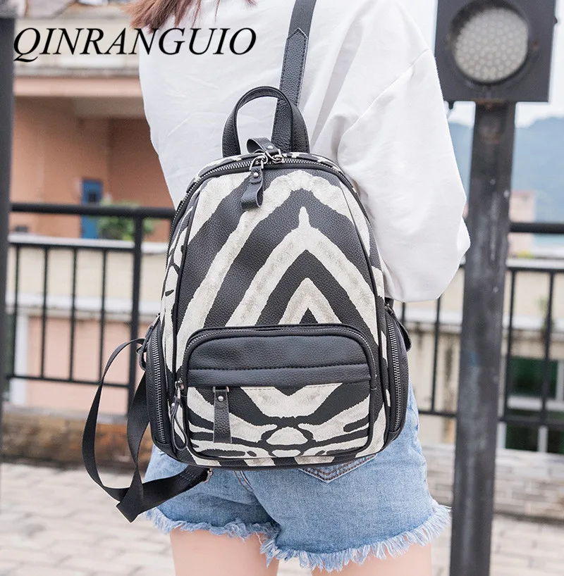 QINRANGUIO Backpack Women 2019 New Design Genuine Leather Women Backpack Fashion School Bags for Teenage Girls Leather Backpack
QINRANGUIO Backpack Women 2019 New Design Genuine Leather Women Backpack Fashion School Bags for Teenage Girls Leather Backpack