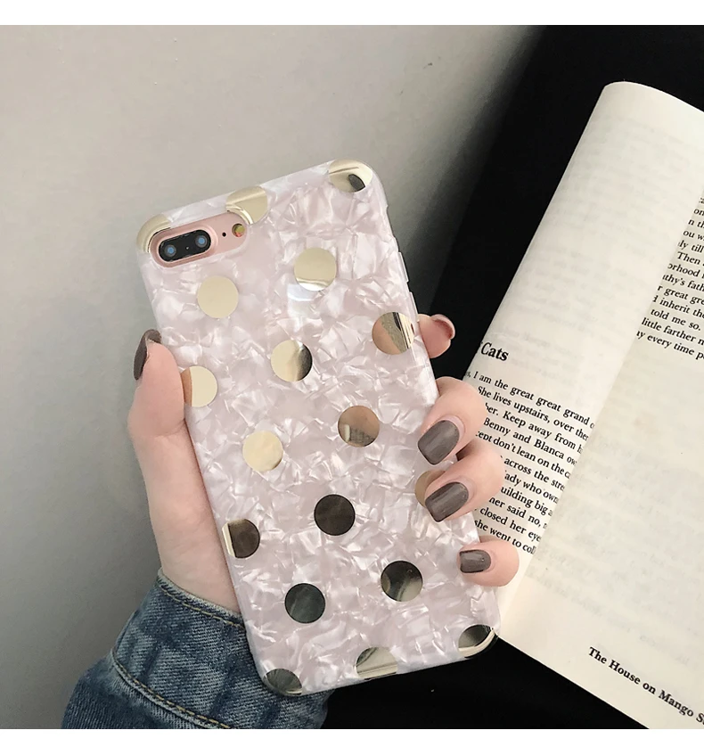 Gold Polka dots Phone Case for Huawei Honor 9 10 Anti-knock Soft Tpu Case for Mate 10 Pro P20 Pro Nova3 2s Glitter Back Cover
Gold Polka dots Phone Case for Huawei Honor 9 10 Anti-knock Soft Tpu Case for Mate 10 Pro P20 Pro Nova3 2s Glitter Back Cover