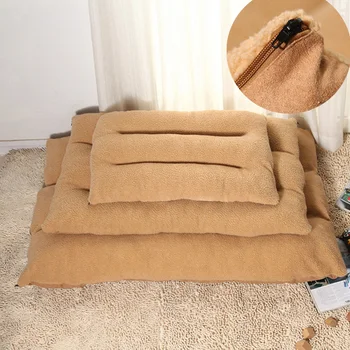 Comfortable and warm pet kennel Short plush small medium and large dog bed Removable pet litter pad Increase thickening M L XL
Comfortable and warm pet kennel Short plush small medium and large dog bed Removable pet litter pad Increase thickening M L XL