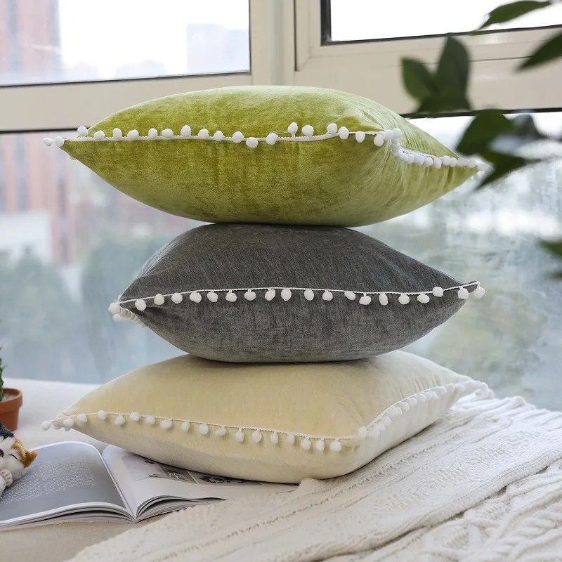 Nordic Velvet Cushion Cover Gray/Beige/Green Square Pillowcases for sofa chair decorative bedroom cushion covers 45*45cm
Nordic Velvet Cushion Cover Gray/Beige/Green Square Pillowcases for sofa chair decorative bedroom cushion covers 45*45cm
