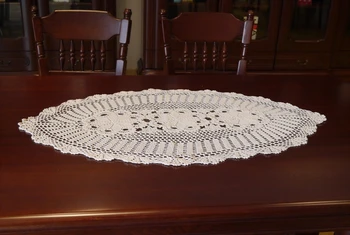 Crocheted Oval Round Table Cloth / Handmade hook flowers cotton hollow lace / Many Uses Mats pads Cover / Classic Europe Style 
Crocheted Oval Round Table Cloth / Handmade hook flowers cotton hollow lace / Many Uses Mats pads Cover / Classic Europe Style