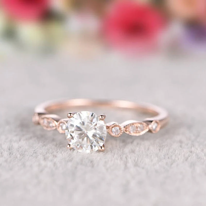 Women's fashion Simple Wedding Bridal Simple Engagement Dainty Ring Cubic Zirconia Jewelry 
Women's fashion Simple Wedding Bridal Simple Engagement Dainty Ring Cubic Zirconia Jewelry