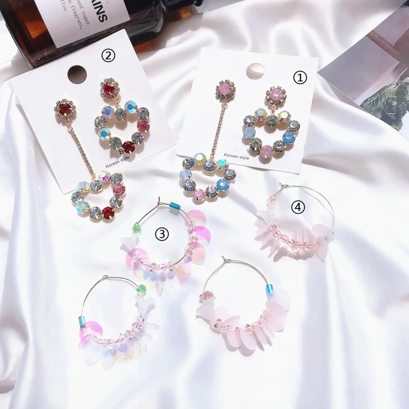 Japan and South Korea Asymmetrical Earrings Sweet Pink Sequins Brincos 2019 Fashion Crystal Love Heart Shiny Weeding Earrings
Japan and South Korea Asymmetrical Earrings Sweet Pink Sequins Brincos 2019 Fashion Crystal Love Heart Shiny Weeding Earrings