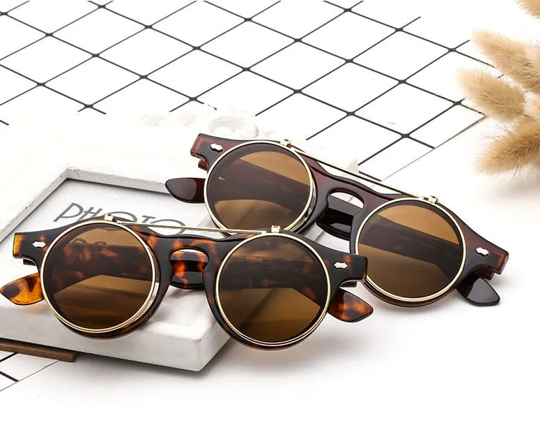 Fashion sunglasses Accessories Steampunk Goth Goggles Glasses Retro Flip Up Round Sunglasses Vintage Outdoor Anti-UV Glasses Men
Fashion sunglasses Accessories Steampunk Goth Goggles Glasses Retro Flip Up Round Sunglasses Vintage Outdoor Anti-UV Glasses Men