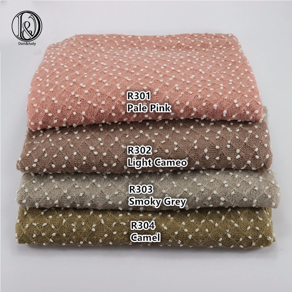 150x100cm Mini Small Ball Knit Bobble Infant Wraps Newborn Baby Photography Backdrops Background Photo Shoot Blankets Props
150x100cm Mini Small Ball Knit Bobble Infant Wraps Newborn Baby Photography Backdrops Background Photo Shoot Blankets Props