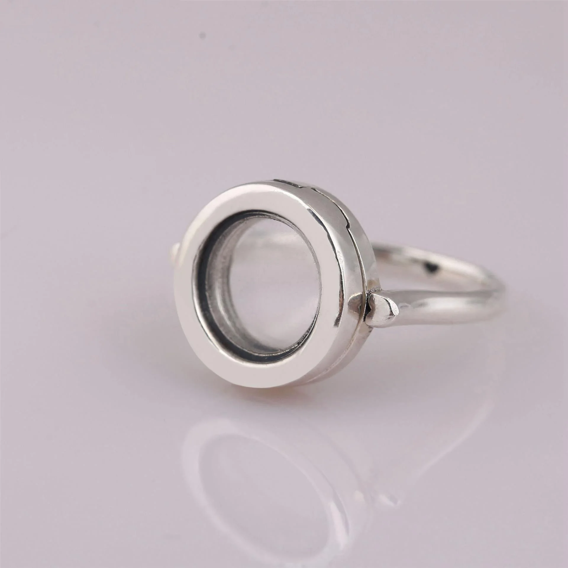 925 Sterling Silver Charms Ring With Magic Box Ring For Women Jewelry
925 Sterling Silver Charms Ring With Magic Box Ring For Women Jewelry