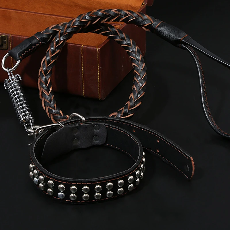 Adjustable Traction Rope dog Collar Leash Set high Quality Genuine Leather Large Medium Dog Leashes set dog accessories
Adjustable Traction Rope dog Collar Leash Set high Quality Genuine Leather Large Medium Dog Leashes set dog accessories