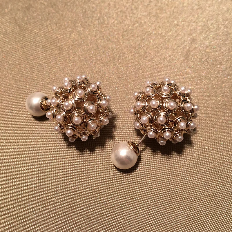 1 Pair Full Paved Pearls Ball Shape Women Stud Earring Ladies Elegant Pearl Earring Women Fashion jewelry
1 Pair Full Paved Pearls Ball Shape Women Stud Earring Ladies Elegant Pearl Earring Women Fashion jewelry