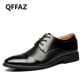 QFFAZ New PU Leather Men Dress Casual Breathable Shoes Flats Business Oxford Shoes Men Oxfords Formal Shoes Men Shoes 
QFFAZ New PU Leather Men Dress Casual Breathable Shoes Flats Business Oxford Shoes Men Oxfords Formal Shoes Men Shoes