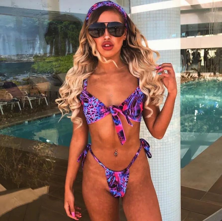 2019 New Style print Women Push-up Bandage Padded Bra Bandage Bikini Set With Headband Swimsuit Swimwear Bathing 3pcs set
2019 New Style print Women Push-up Bandage Padded Bra Bandage Bikini Set With Headband Swimsuit Swimwear Bathing 3pcs set