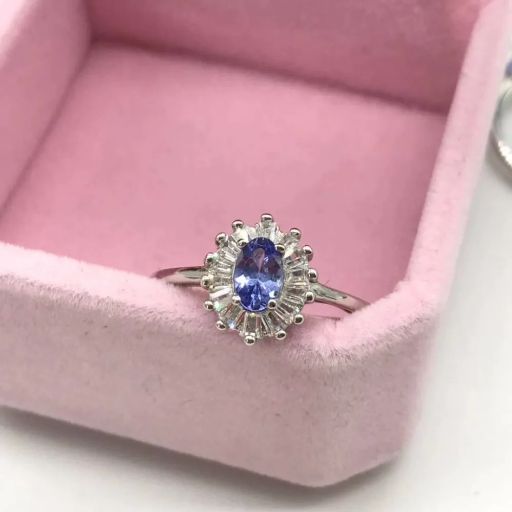 Natural Tanzanite ring Fashion Ring REAL S925 sterling silver inlaid Natural Tanzanite ring
Natural Tanzanite ring Fashion Ring REAL S925 sterling silver inlaid Natural Tanzanite ring