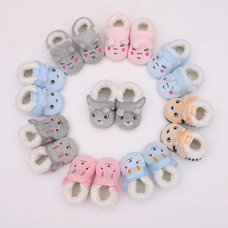 New Winter Baby Toddler Shoes Warm Soft Bottom Anti-slip Newborn Baby Cotton Shoes
New Winter Baby Toddler Shoes Warm Soft Bottom Anti-slip Newborn Baby Cotton Shoes