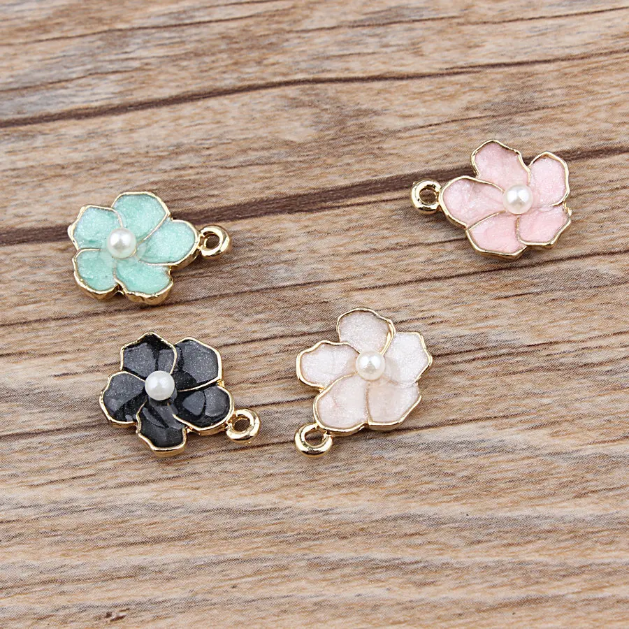 20PCS/Lot Gold Color Tone Colorful Oil Drop Flower Charm With Imitation Pearl Enamel Flower Pendant For DIY Jewelry Making
20PCS/Lot Gold Color Tone Colorful Oil Drop Flower Charm With Imitation Pearl Enamel Flower Pendant For DIY Jewelry Making