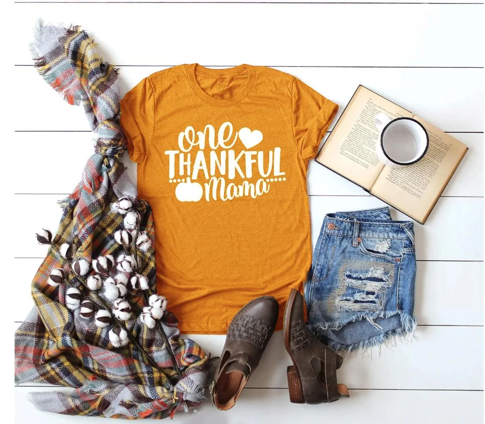 

ONE THANKFUL MAMA T-shirt Halloween pumpkin Thanksgiving days gift for mom graphic slogan fashion casual tumblr grunge tee shirt