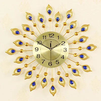 Pastoral Style Wall Clock Beautiful Peacock Pattern Golden Plated Clock Luxorious Home Decor New Year Decoration 54*54 Stopwatch
Pastoral Style Wall Clock Beautiful Peacock Pattern Golden Plated Clock Luxorious Home Decor New Year Decoration 54*54 Stopwatch