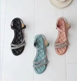 new arrive candy color leather woman comfortable chunky low heel crystal sandal woman rhinestone strap chunky heel buckle sandal
new arrive candy color leather woman comfortable chunky low heel crystal sandal woman rhinestone strap chunky heel buckle sandal