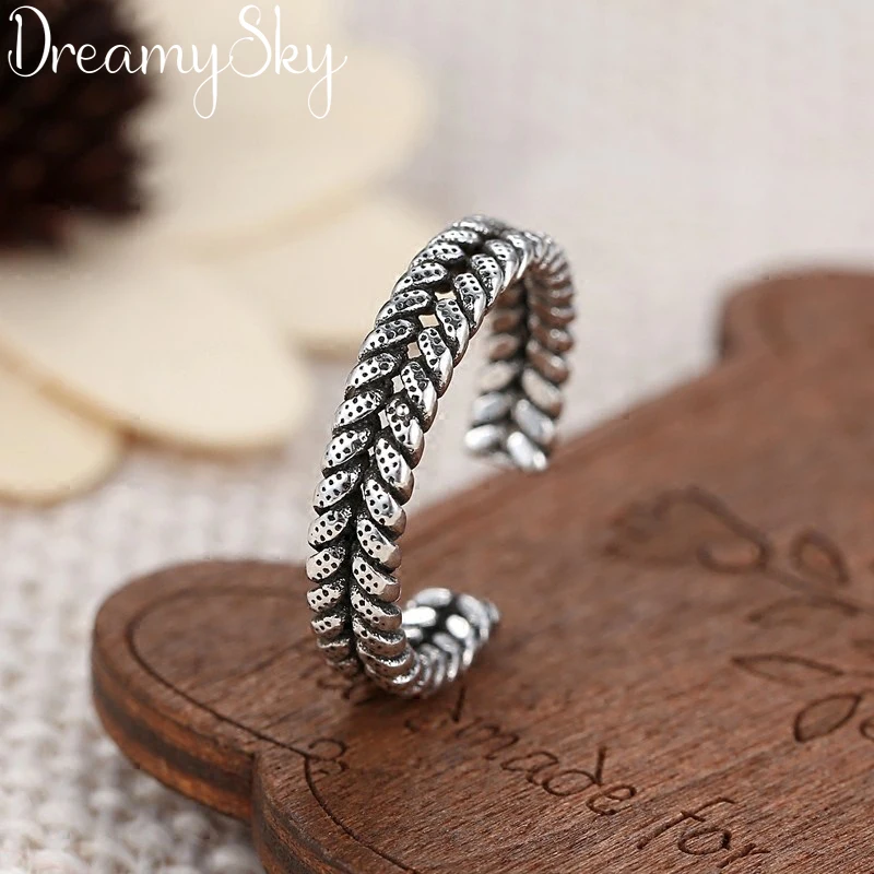 High Quality Vintage 925 Sterling Silver Retro Rings For Women Ladies Luxury Large Finger Rings Girls Gifts Anillos Anelli
High Quality Vintage 925 Sterling Silver Retro Rings For Women Ladies Luxury Large Finger Rings Girls Gifts Anillos Anelli