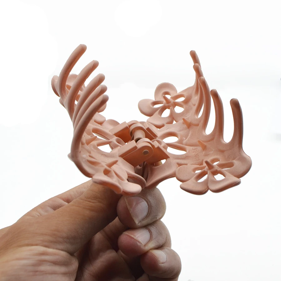 Big Hair Crab for Women Headwear Korean Style Hair Claw Clip Girls Fashion Black Hair Jaw Barrette Crabs Accessories 2019 VERVAE
Big Hair Crab for Women Headwear Korean Style Hair Claw Clip Girls Fashion Black Hair Jaw Barrette Crabs Accessories 2019 VERVAE
