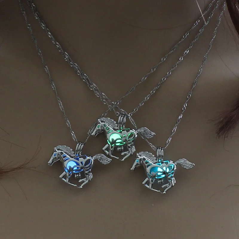 Hot Sale Running Horse Luminous Locket Pendant Necklace Glowing in the Dark Vintage Jewelry Necklace For Women Silver Choker
Hot Sale Running Horse Luminous Locket Pendant Necklace Glowing in the Dark Vintage Jewelry Necklace For Women Silver Choker