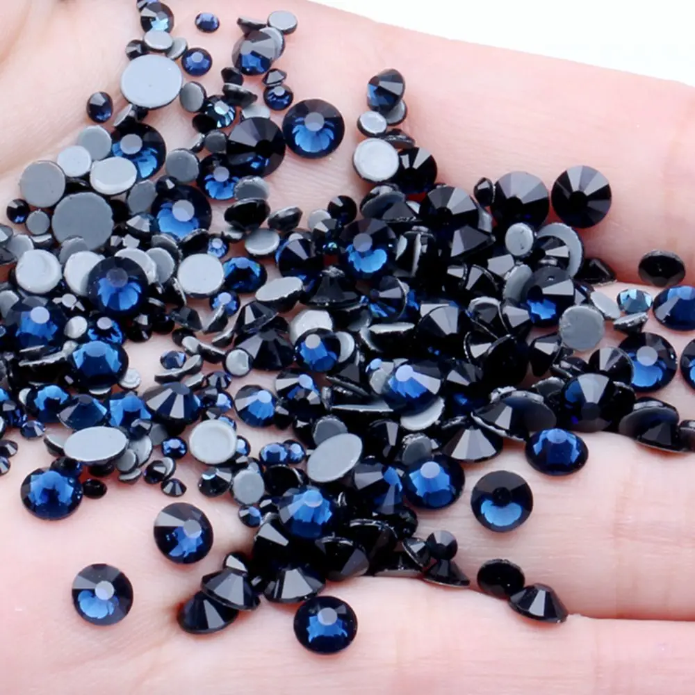 Top Quality SS34(7.2mm) 288pcs Crystal HotFix Flatback Rhinestones Bright Glass Strass Beads For Fabric Garment Nail Accessories 
Top Quality SS34(7.2mm) 288pcs Crystal HotFix Flatback Rhinestones Bright Glass Strass Beads For Fabric Garment Nail Accessories