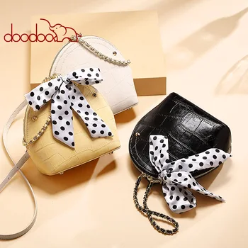 Free shipping women's bag 2019 new design super fire and playful fashion shell ribbon slung mobile handbags wholesale and retail
Free shipping women's bag 2019 new design super fire and playful fashion shell ribbon slung mobile handbags wholesale and retail