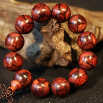 Supply: male mahogany Beads Bracelet "five or six Yiwu Muyu personality of a year of fate fade evil flap
Supply: male mahogany Beads Bracelet "five or six Yiwu Muyu personality of a year of fate fade evil flap