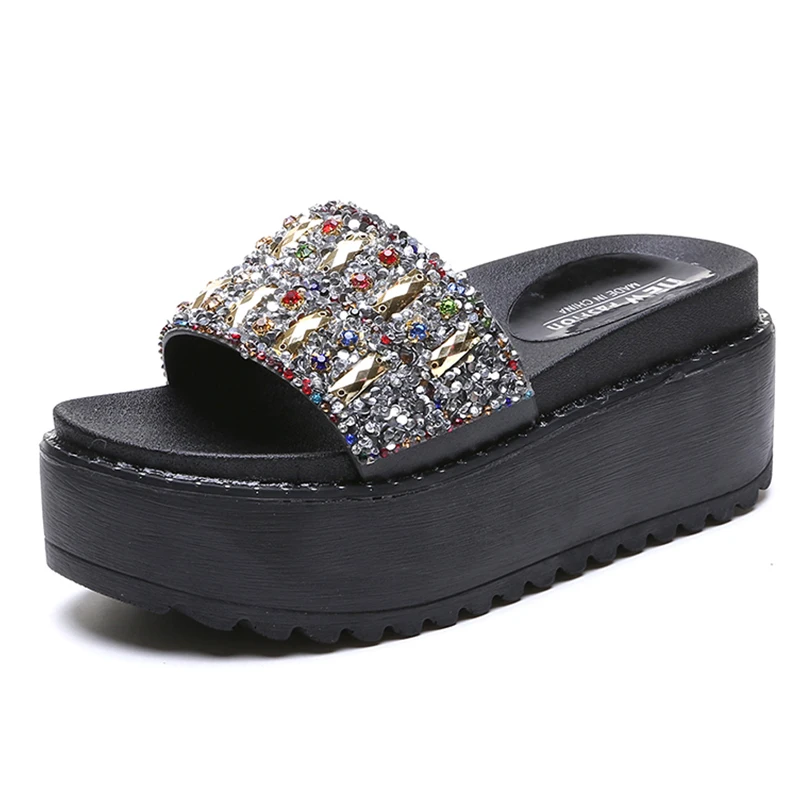 Crystal Platform Slippers High Heels Summer Slippers Slides Flip Flops Beach Sandals Women Shoes zapatillas mujer buty damskie 
Crystal Platform Slippers High Heels Summer Slippers Slides Flip Flops Beach Sandals Women Shoes zapatillas mujer buty damskie