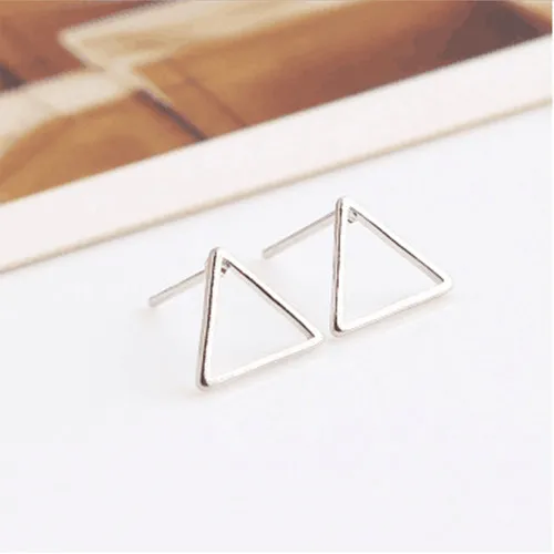 2018 Promotion Brincos Punk Style Simplehollow Triangle Earrings Simple Geometric Shaped Ear Stud Fine Jewelry Free Shipping
2018 Promotion Brincos Punk Style Simplehollow Triangle Earrings Simple Geometric Shaped Ear Stud Fine Jewelry Free Shipping