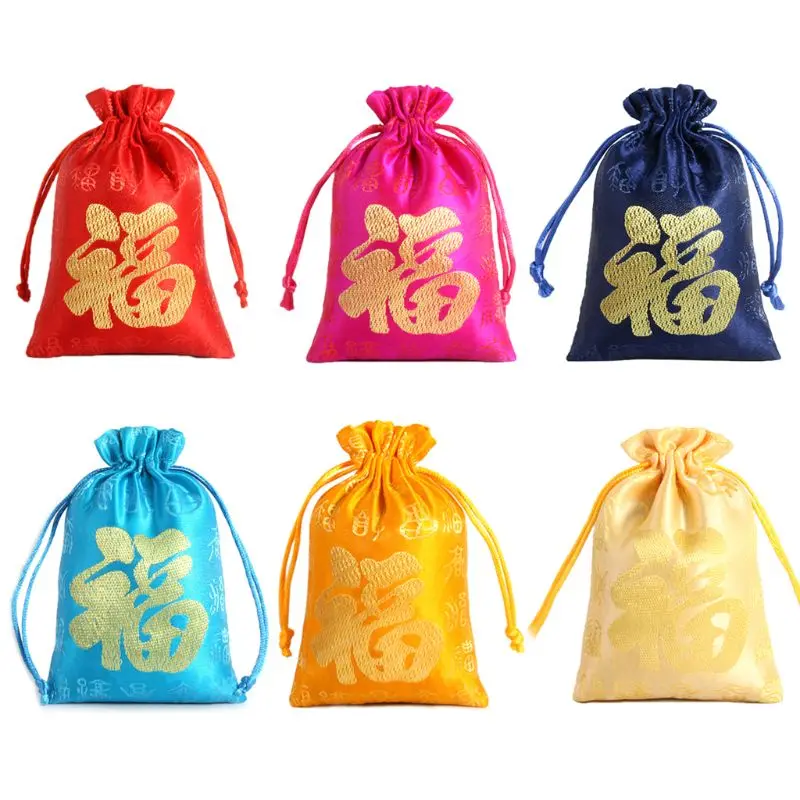 Jewelry Bag Embroidered Pocket Elastic Cord Pouch Portable Storage Wedding Candy Multi Functional Organizer Soft gift container
Jewelry Bag Embroidered Pocket Elastic Cord Pouch Portable Storage Wedding Candy Multi Functional Organizer Soft gift container
