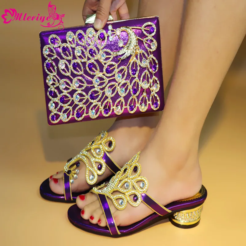 Shoe and Matching Bag for Nigeria Party Nigerian Women Wedding Shoe and Bag Set Decorated with Rhinestone Shoes and Bag To Match
Shoe and Matching Bag for Nigeria Party Nigerian Women Wedding Shoe and Bag Set Decorated with Rhinestone Shoes and Bag To Match