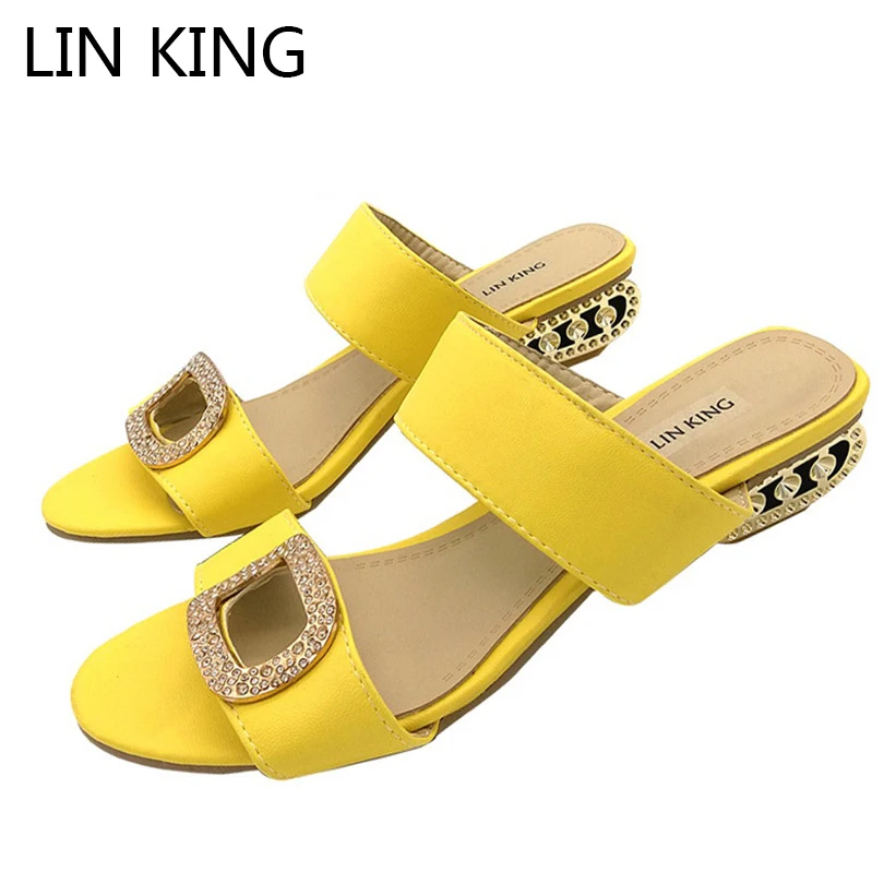 2015 New Big Size Summer Slippers Women Sandals Fashion Women Slides Casual Rhinestone Bohemia Shoes Square Heel Girl Slippers
2015 New Big Size Summer Slippers Women Sandals Fashion Women Slides Casual Rhinestone Bohemia Shoes Square Heel Girl Slippers