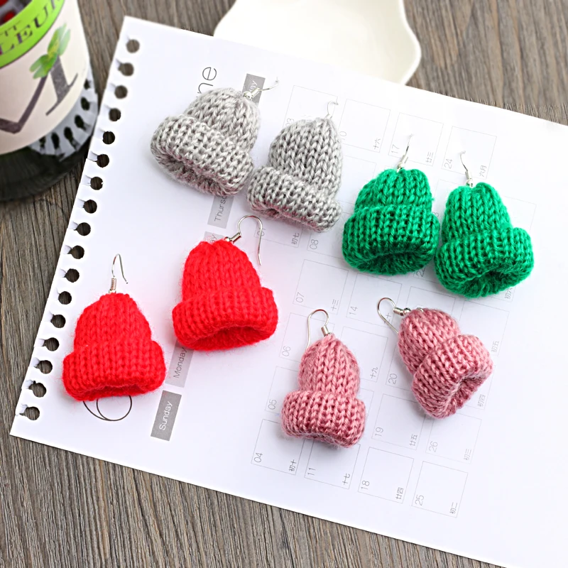 24 Colors Fashion Knitted Hat Pattern Dangle Earrings Creative Colorful Cute Dangle Earrings Women Jewelry Decor Christmas Gifts
24 Colors Fashion Knitted Hat Pattern Dangle Earrings Creative Colorful Cute Dangle Earrings Women Jewelry Decor Christmas Gifts