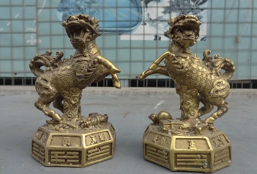 JP S0114 Chinese Brass FengShui 8 Auspicious Trigram Dragon Kylin Unicorn Statue Pair
JP S0114 Chinese Brass FengShui 8 Auspicious Trigram Dragon Kylin Unicorn Statue Pair