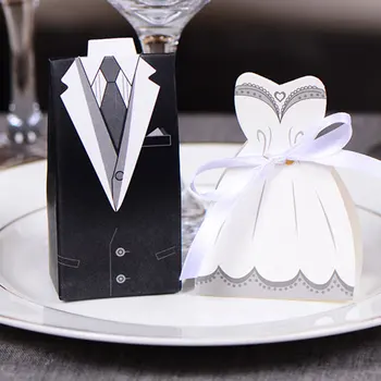 100pcs/lots Bride And Groom Dresses Wedding Candy Box Gifts Favor Box Wedding Bonbonniere DIY Event Party Supplies
100pcs/lots Bride And Groom Dresses Wedding Candy Box Gifts Favor Box Wedding Bonbonniere DIY Event Party Supplies