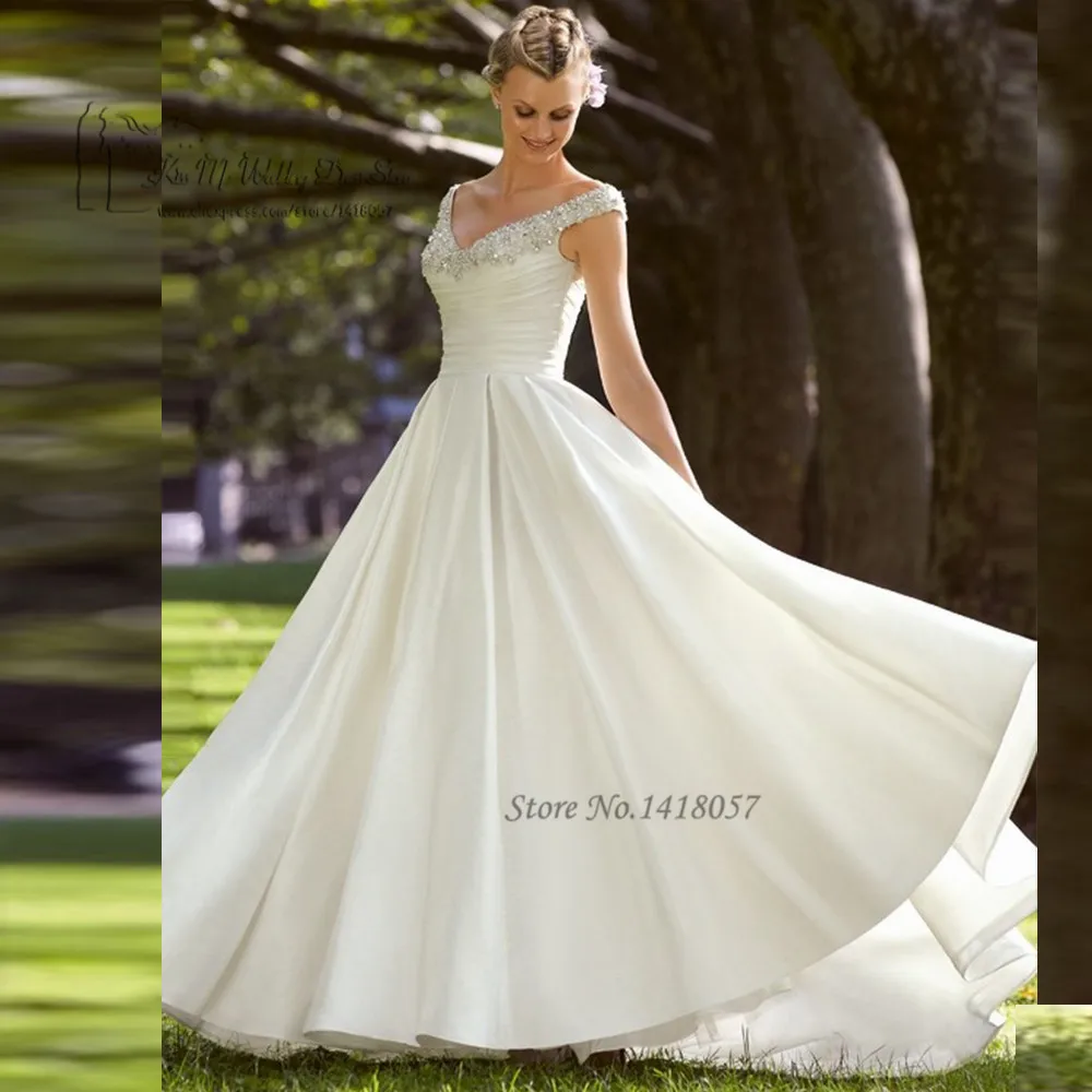 Louisvuigon Vestidos de Noivas Baratos Cheap China Wedding Dress Satin Beaded Wedding Gowns Satin Princess Bride Dresses 2017
Louisvuigon Vestidos de Noivas Baratos Cheap China Wedding Dress Satin Beaded Wedding Gowns Satin Princess Bride Dresses 2017