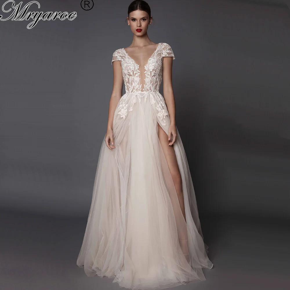 Mryarce 2019 Sexy V Neck Lace Appliques Tulle A Line Open Legs Open Back Wedding Dress Bridal Gowns
Mryarce 2019 Sexy V Neck Lace Appliques Tulle A Line Open Legs Open Back Wedding Dress Bridal Gowns