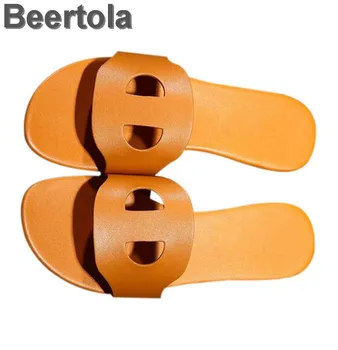 Fashion Slippers Women Cool Sheepskin Slippers Holiday Travel Beach Shoes Pig Nose Girl Heart Red Black Summer Sandel For Women
Fashion Slippers Women Cool Sheepskin Slippers Holiday Travel Beach Shoes Pig Nose Girl Heart Red Black Summer Sandel For Women