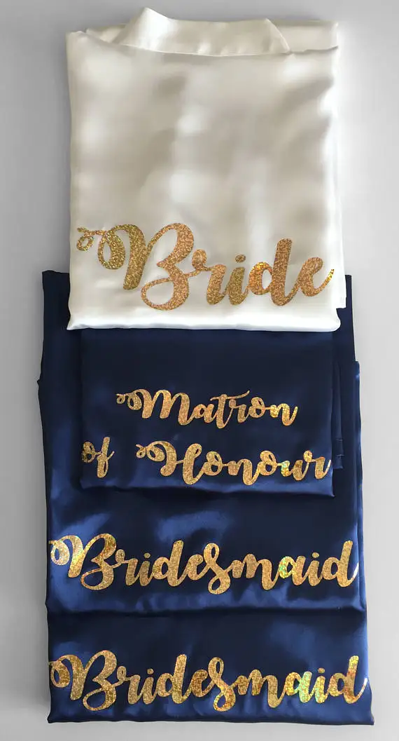 personalized glitter wedding Bridesmaid bride satin pajamas robes maid of honor kimonos gowns bridal hen party favors gifts
personalized glitter wedding Bridesmaid bride satin pajamas robes maid of honor kimonos gowns bridal hen party favors gifts