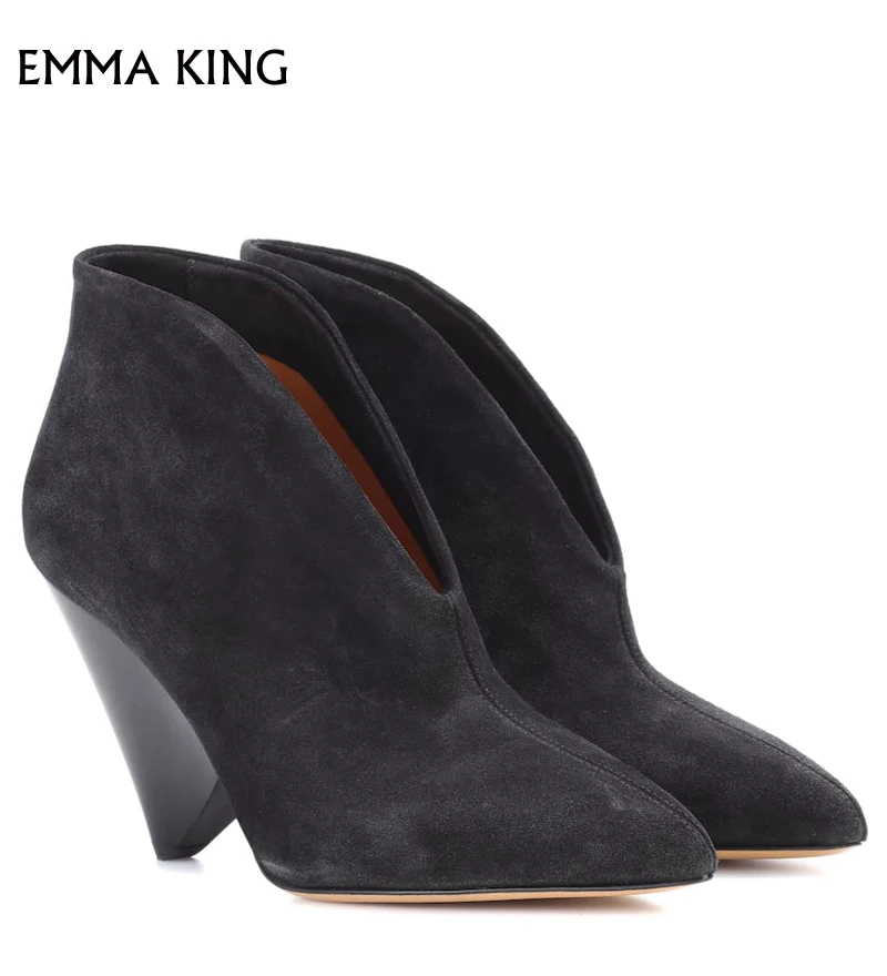 EMMA KING Elegant Faded Black Flock Ankle Boots Pointed Toe Slip-on Ankle Length Open Front And A Kitten Heel Party Shoes Woman
EMMA KING Elegant Faded Black Flock Ankle Boots Pointed Toe Slip-on Ankle Length Open Front And A Kitten Heel Party Shoes Woman