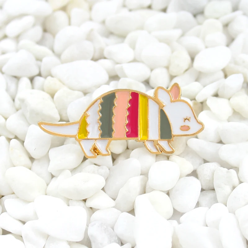 A little armadillo Enamel pin Pink Cute Cartoon Rat Brooch Rainbow color badge Denim backpack pin Children's gift
A little armadillo Enamel pin Pink Cute Cartoon Rat Brooch Rainbow color badge Denim backpack pin Children's gift
