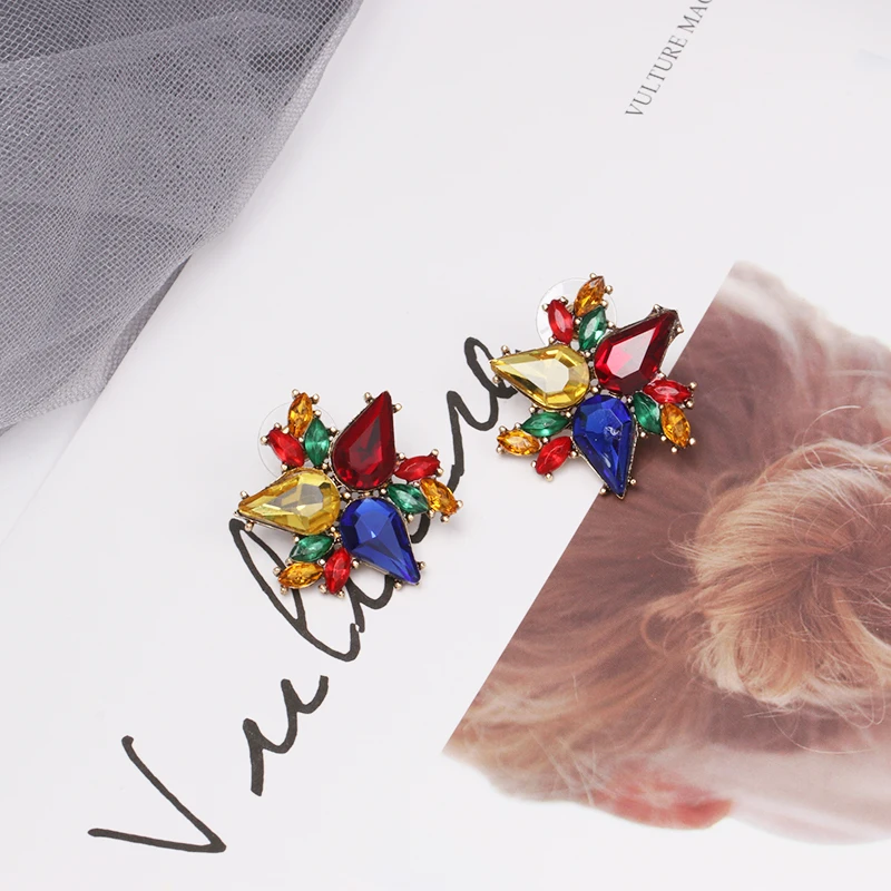 JUJIA 2019 New Fashion RhinestoneResin Drop Dangle Earrings for Women Wedding Earrings Statement Party Gift
JUJIA 2019 New Fashion RhinestoneResin Drop Dangle Earrings for Women Wedding Earrings Statement Party Gift