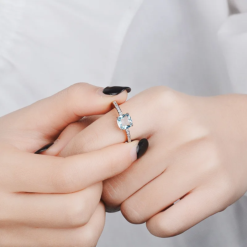 GR.NERH Fashion Desgin Rings Square Sky Blue Stone Rings For Women Jewelry Wedding Engagement Gift
GR.NERH Fashion Desgin Rings Square Sky Blue Stone Rings For Women Jewelry Wedding Engagement Gift
