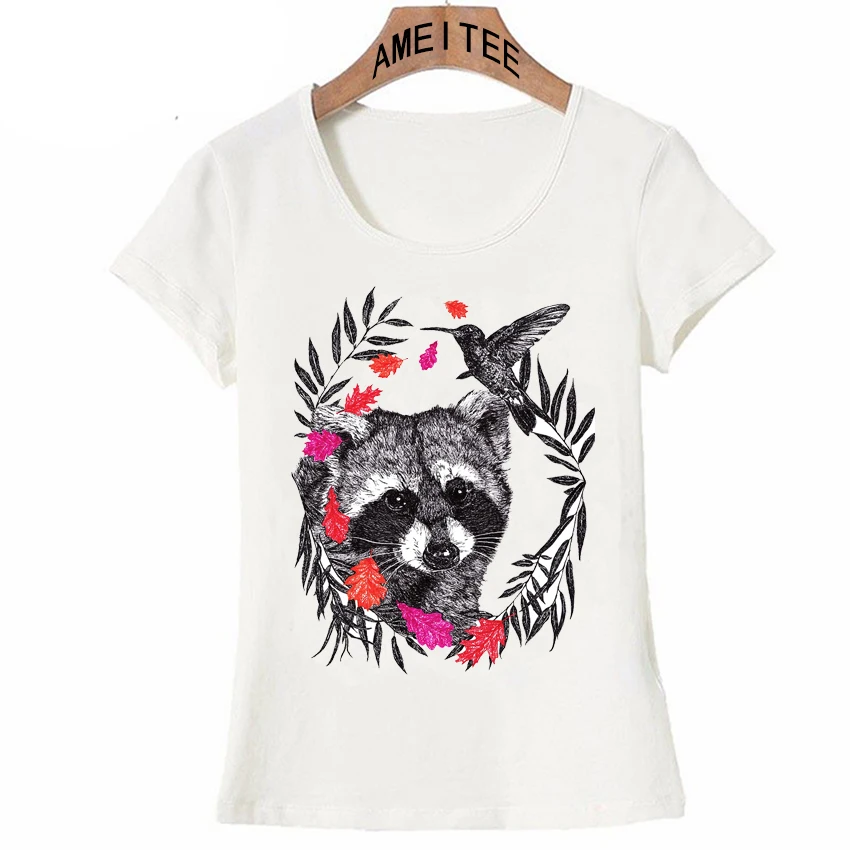 Vintage Black Raccoon Flowers T-Shirt Summer Fashion Women T Shirt Funny Animal Print Tops Female Casual Tees
Vintage Black Raccoon Flowers T-Shirt Summer Fashion Women T Shirt Funny Animal Print Tops Female Casual Tees